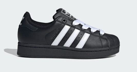 adidas Superstar